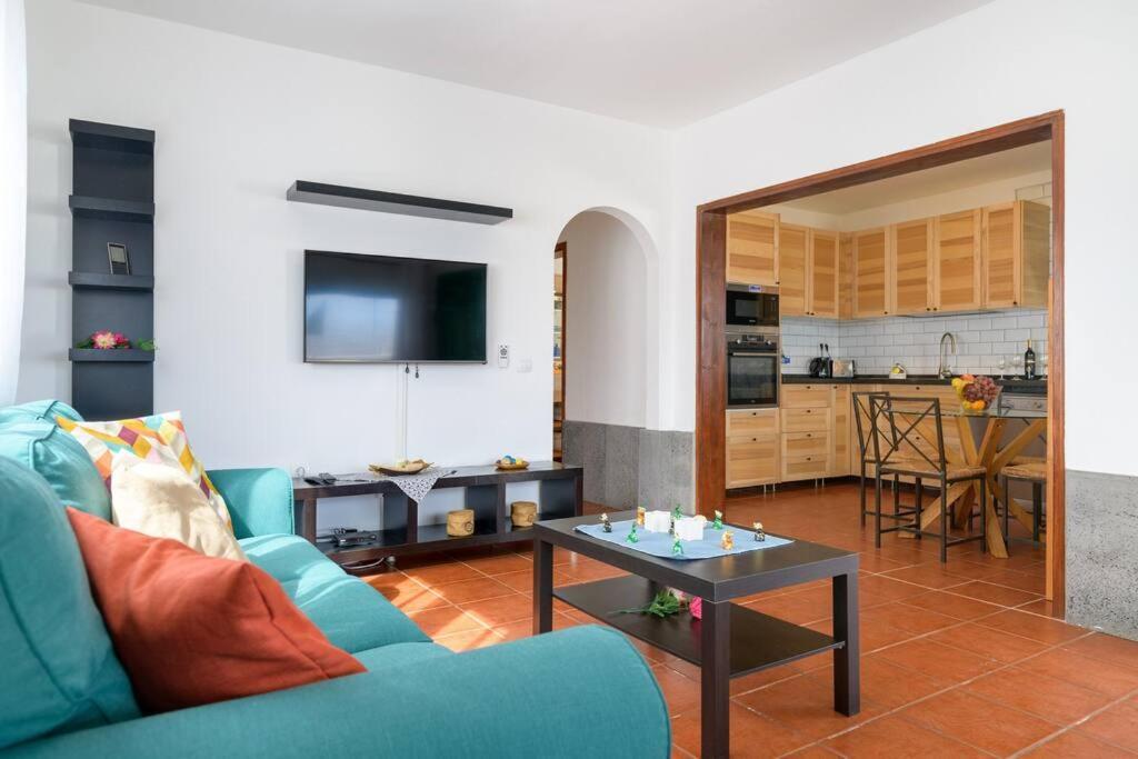 Hermosa Casa Vacacional, Muy Cerca A La Playa. Guatiza ภายนอก รูปภาพ